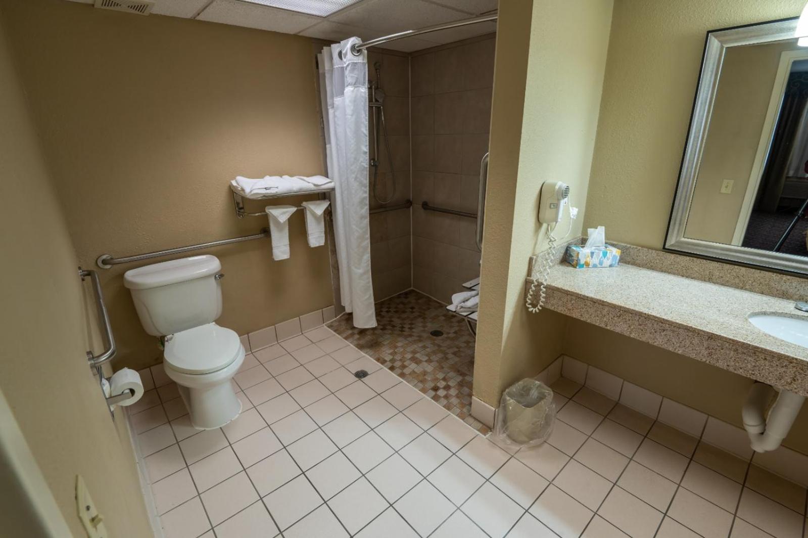 Quality Inn & Suites Downtown Mansfield Zewnętrze zdjęcie